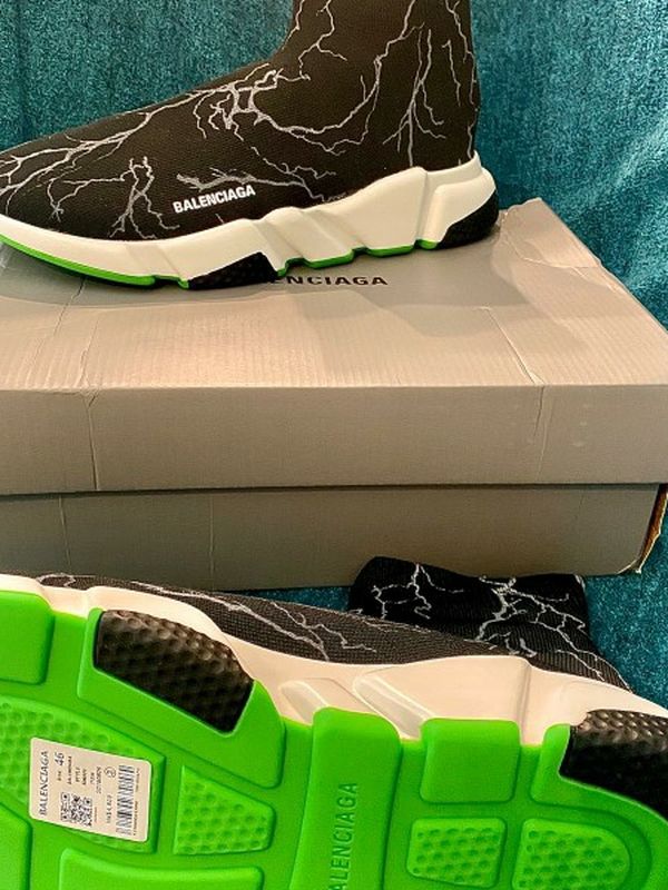 Speed Sneakers