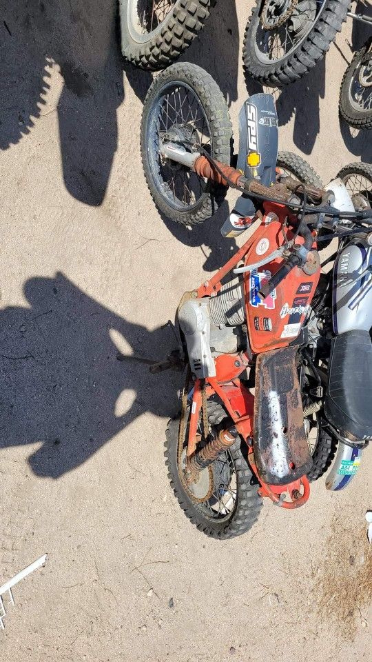Vintage Dirtbikes Motorcycles, Honda Yamaha Suzuki Kawasaki Husqvarna Maico Bultaco Ossa Cz Penton Parts