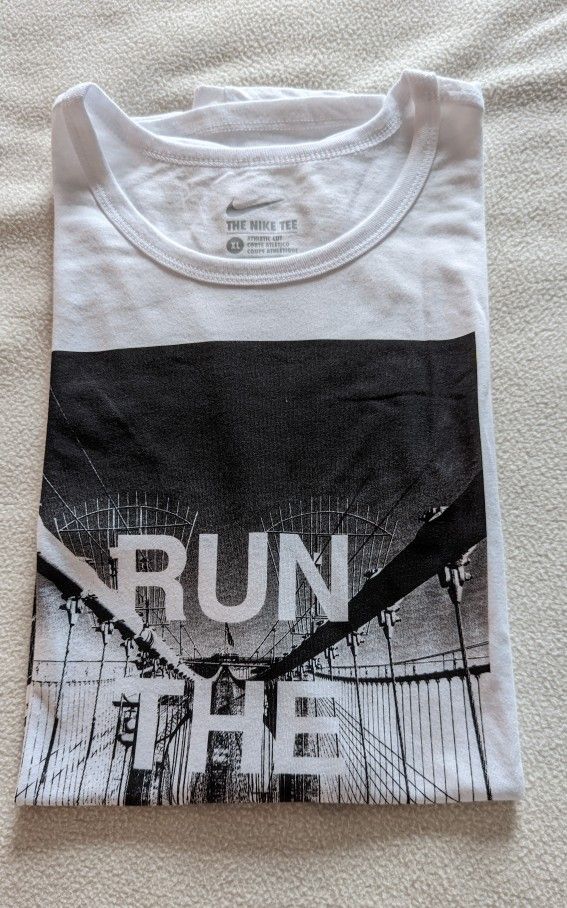 NIKE T SHIRT XL