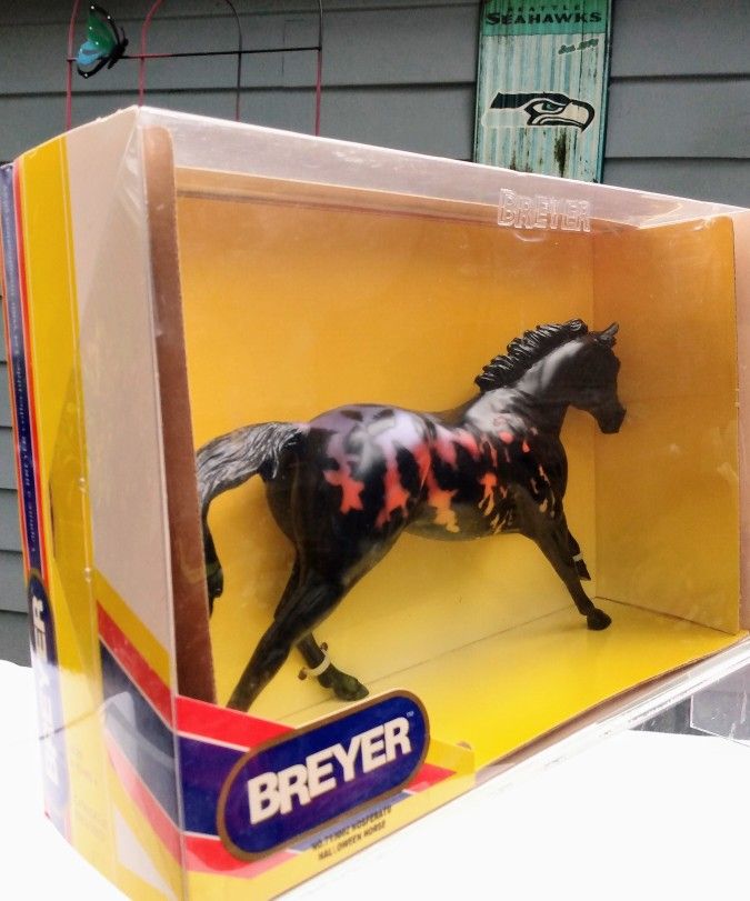 Breyer Horse Nosferatu for Sale in Auburn, WA OfferUp