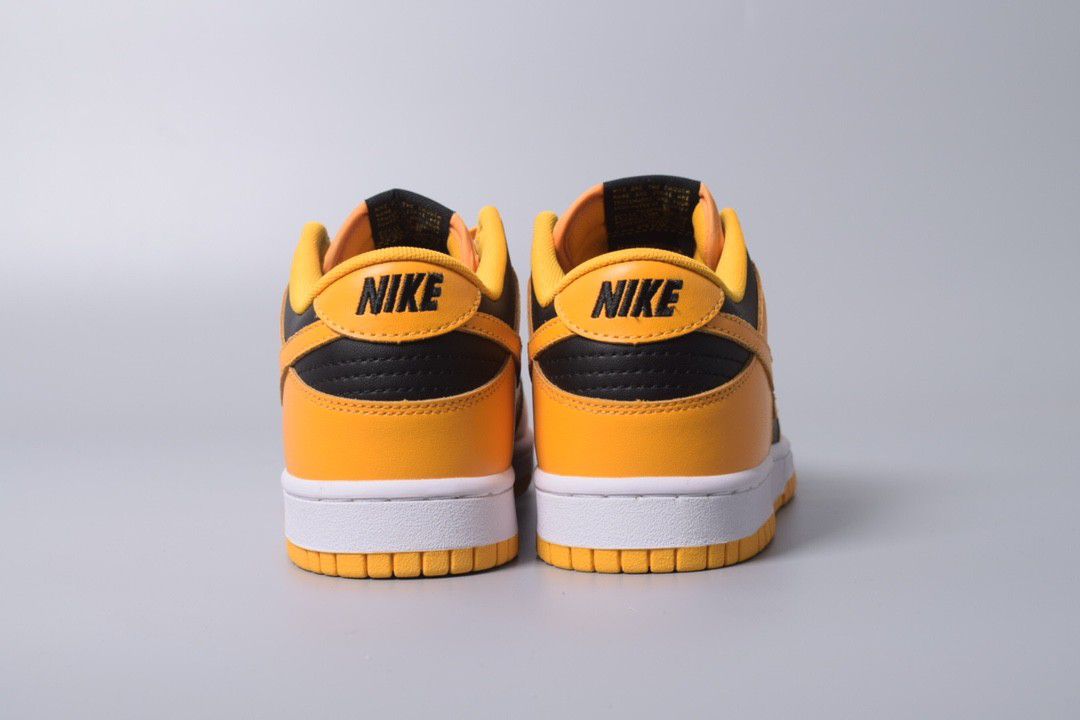 Nike sb dunk low yellow black size4-13