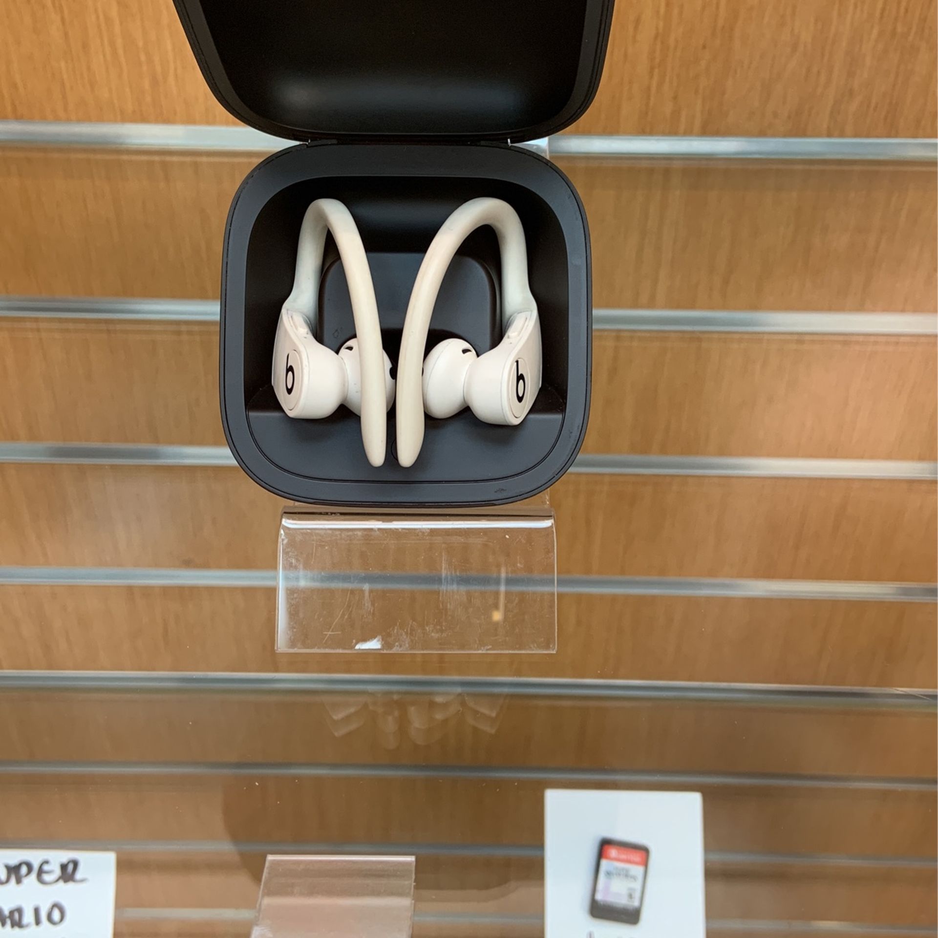 Powerbeats Pro