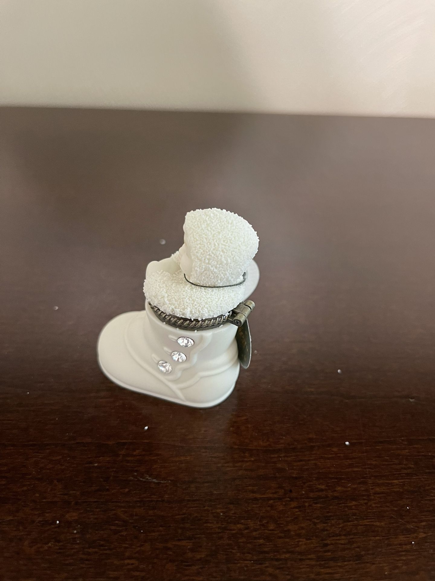 2/$25 or 3/$30 Snowbabies Take the First Step hinged box