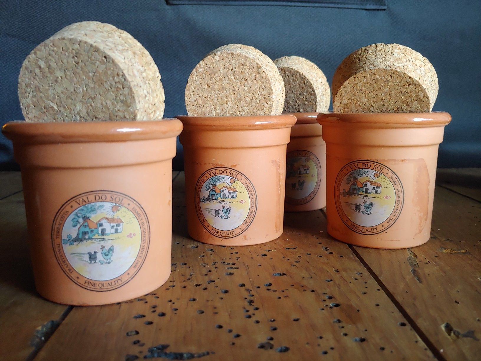 Val Do Sol Fine Quality Terracotta Crock Spice Jar w/cork lids