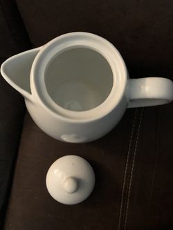 White Starbucks Coffee Pot Tea Pot With Lid Ceramic Thumbnail
