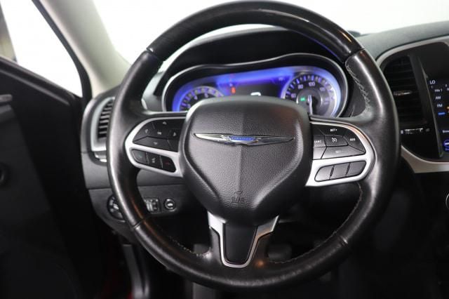2019 Chrysler 300