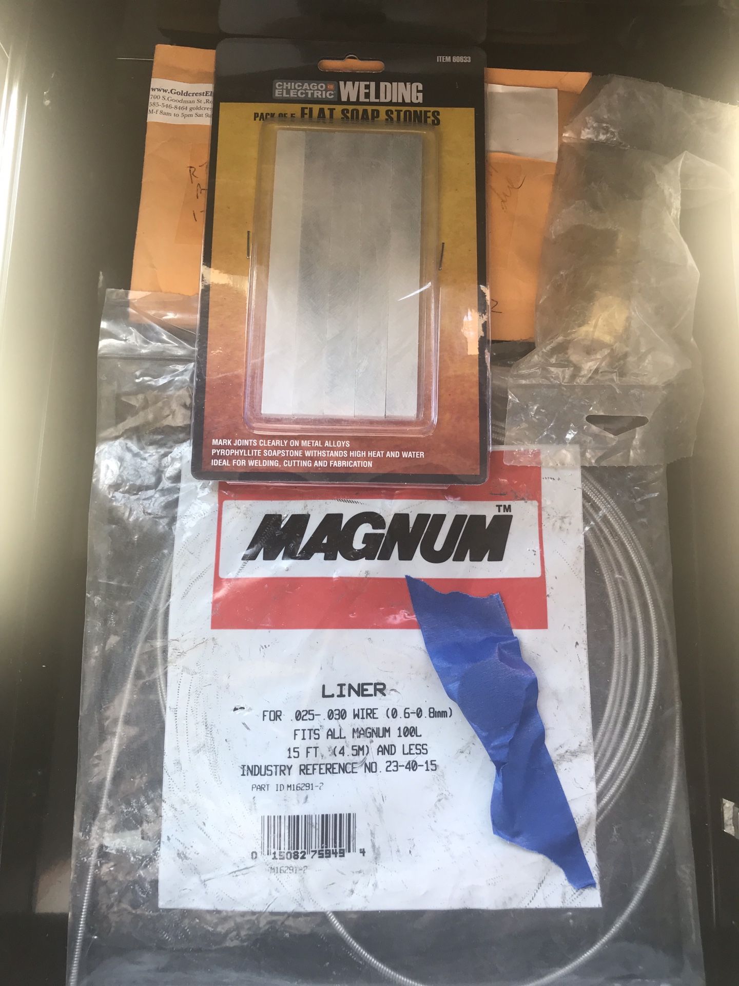 Lincoln Electric WeldPak 100 Wire Feed Welder w/ MIG Conversion Kit