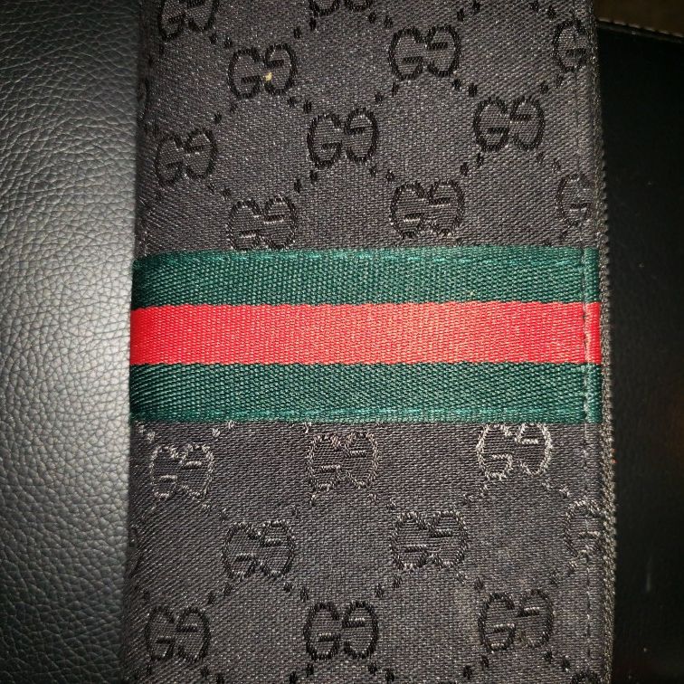 Gucci Supreme Wallet Black Green Red