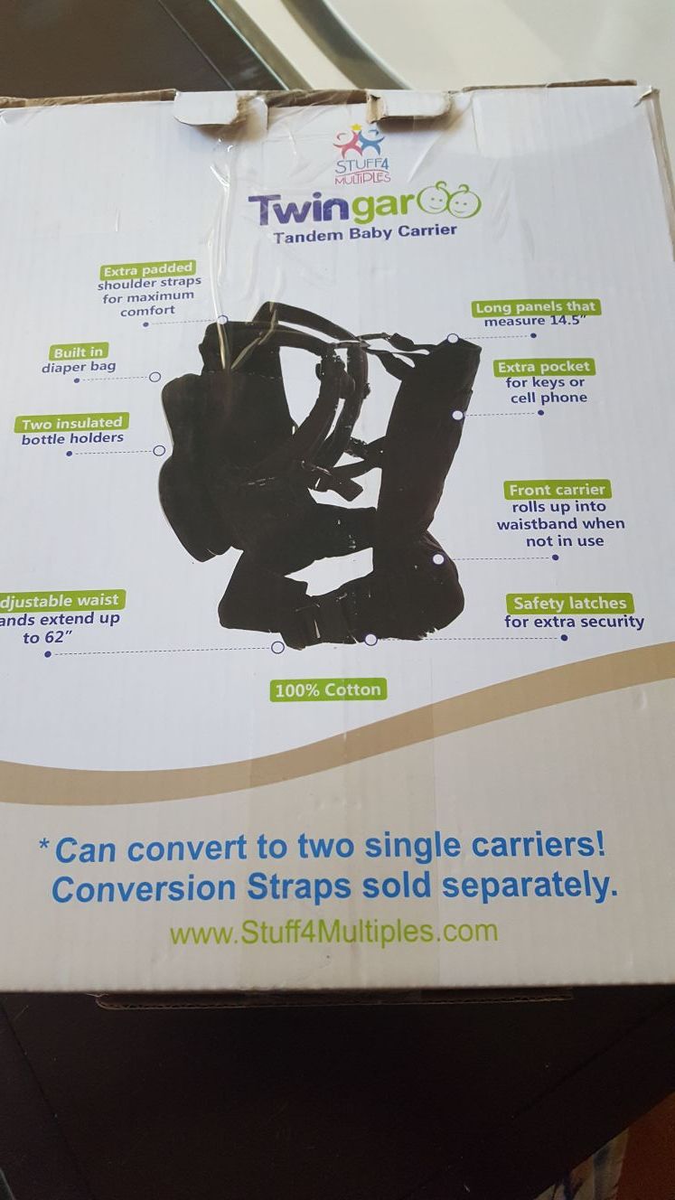 Twingaroo baby carrier