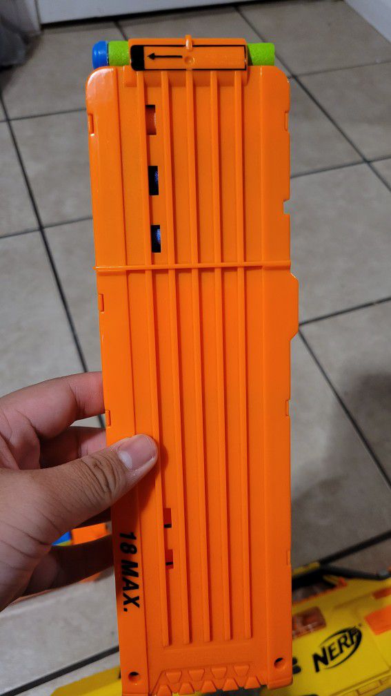 Nerf Stampede ECS (Comes With Batteries And 10 Nerf Darts)