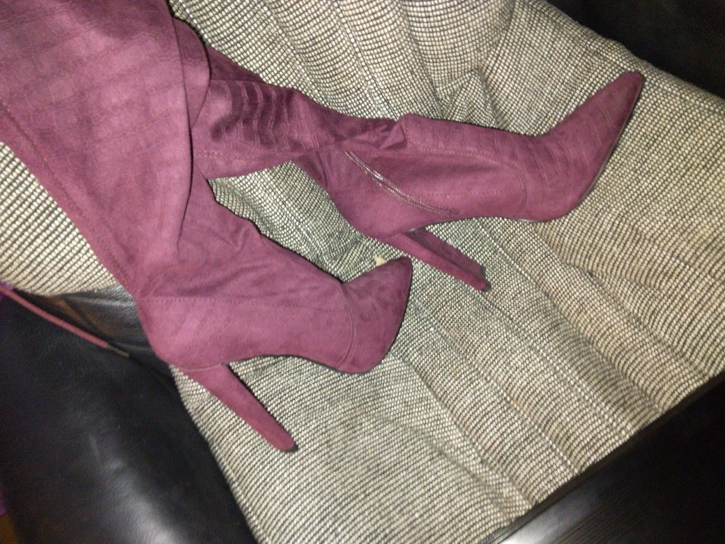 Thigh Boots Size 8