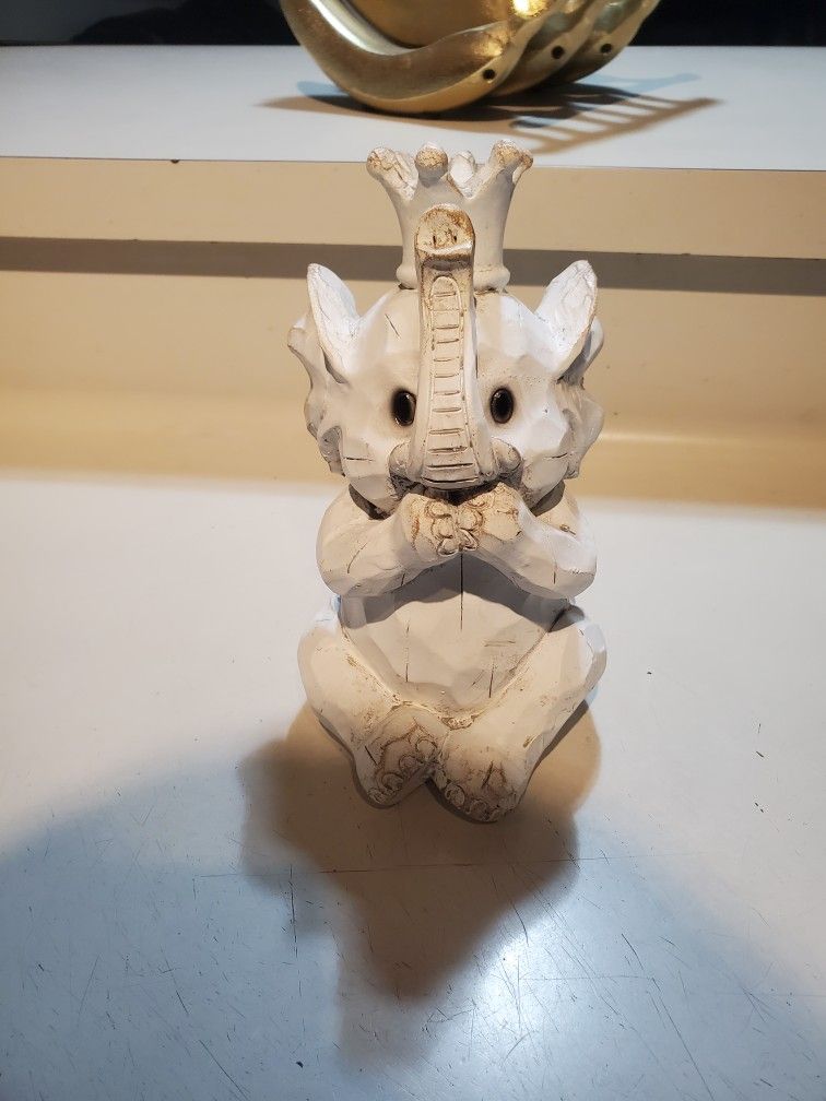 White Wood Elephant Baby Cute Figurine