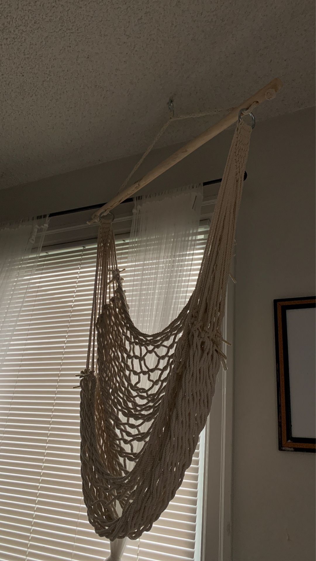 Hanging chair