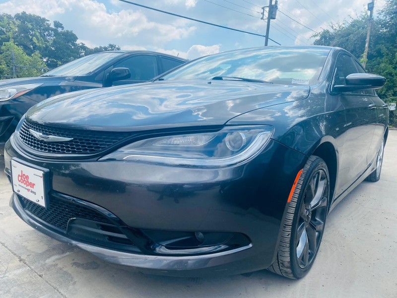 R u n s - n - drives perfect - 2015 Chrysler 200 S