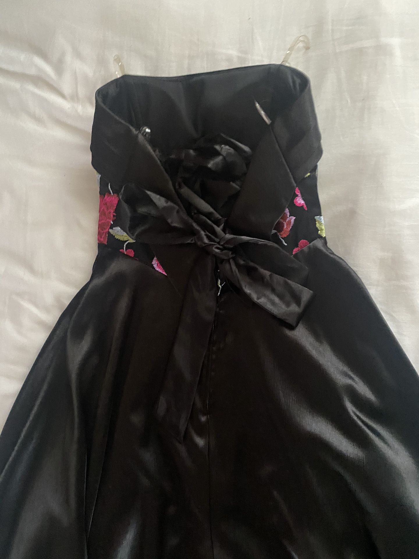 Long Black Floral Prom Dress
