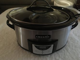 Slow Cooker in great working condition Thumbnail