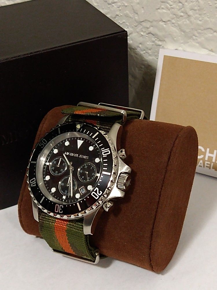 Michael Kors Chronograph Watch, brand new with tag