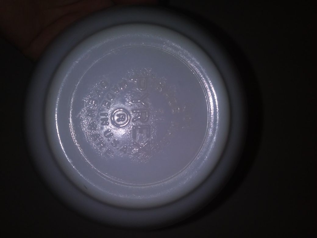 Vintage Milk glass pyrex bowl