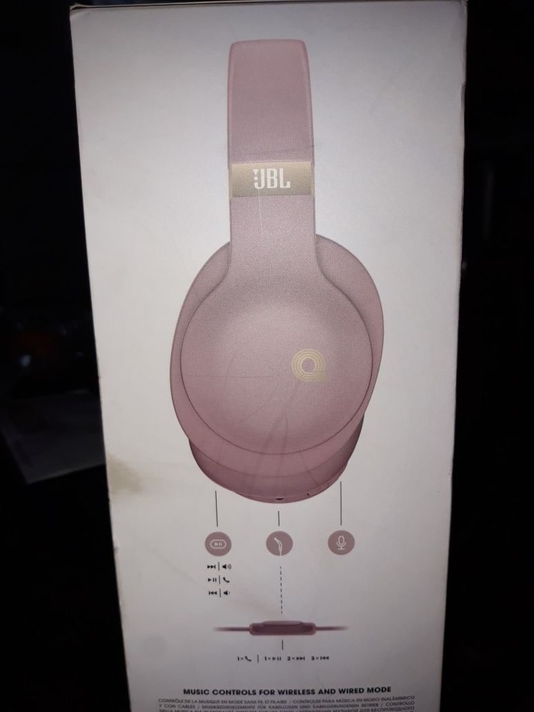 JBL E55BT QUINCY EDITION wireless over-ear Headphones