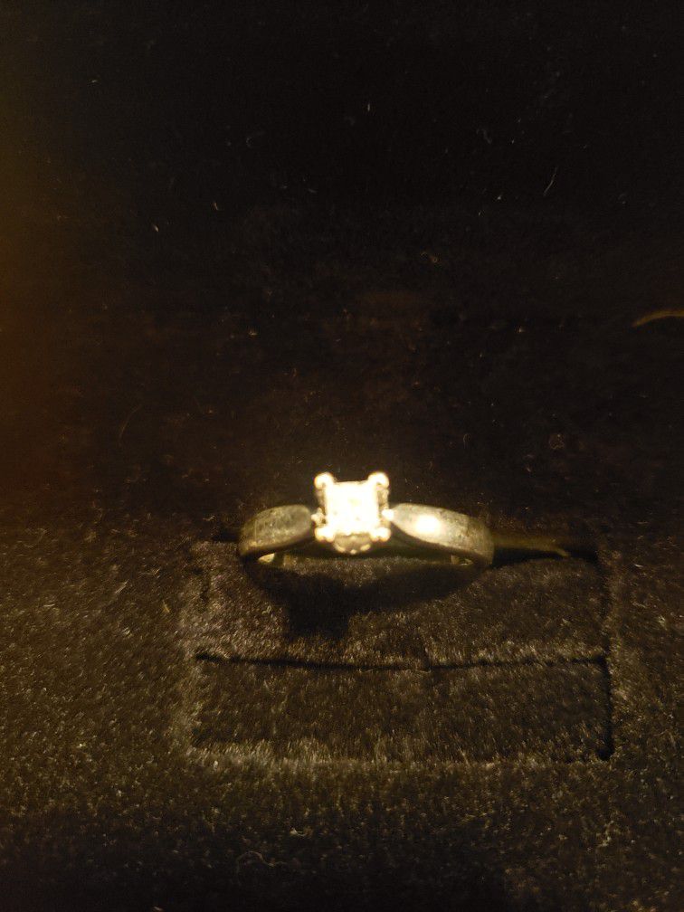 Princess Cut Wedding Ring 14kt White Gold