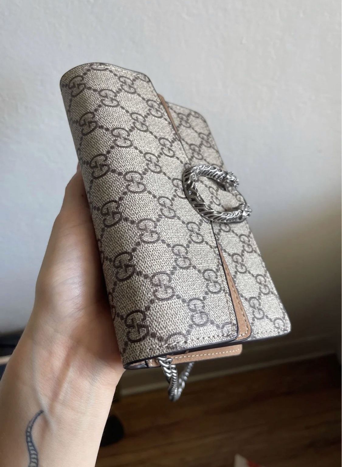 GUCCI Dionysus Supreme Chain wallet