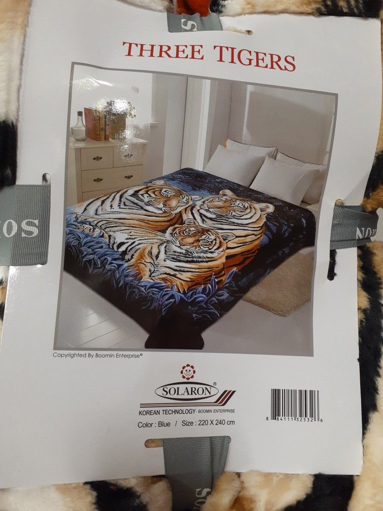 Throw Blanket