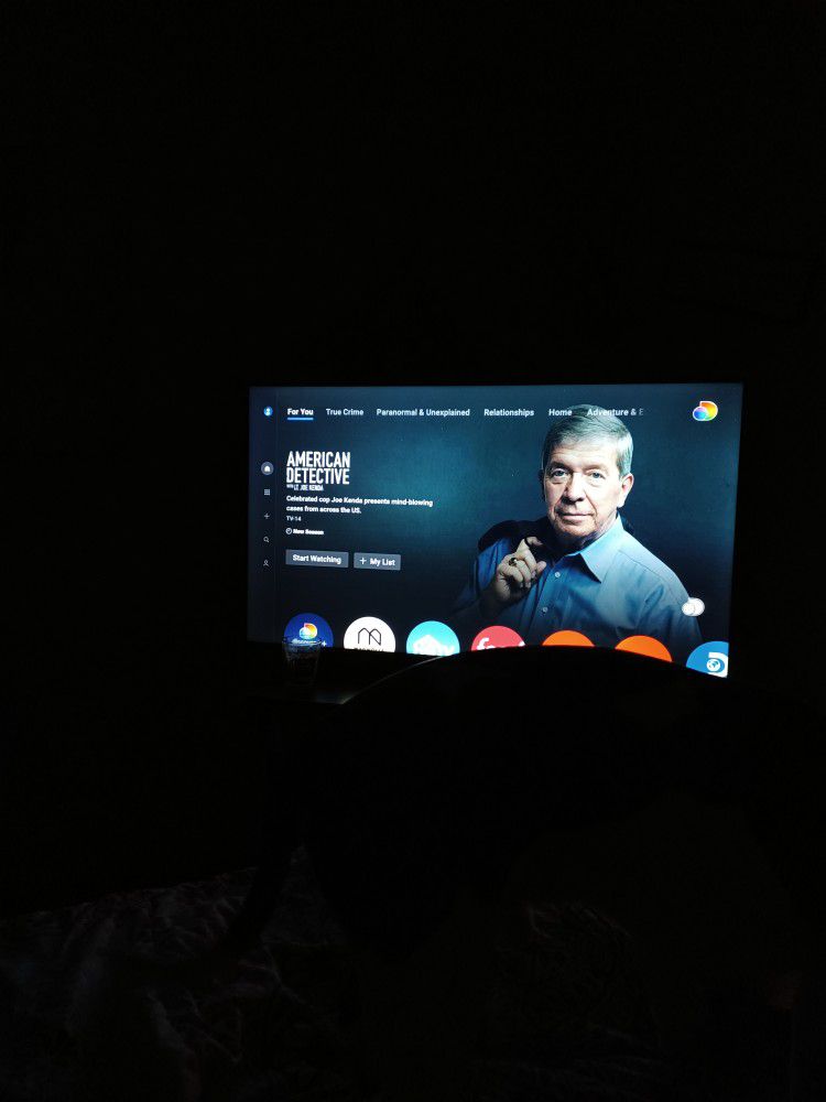 55 Inch Android Hisense TV With Remote 200