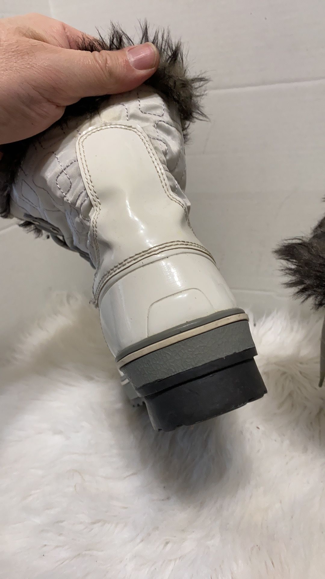 Storm By Cougar Women's Waterproof Fur Collar Boots Calf Knee White Size 10