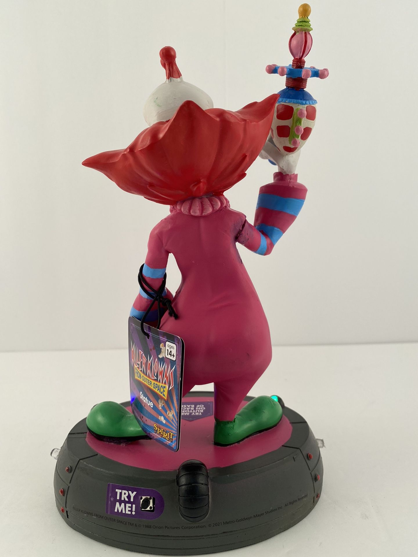 Killer Klowns Halloween Statue