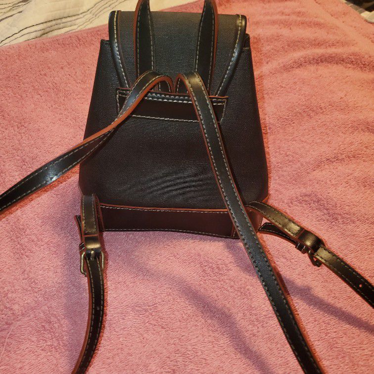 Tommy Hilfiger small backpack purse