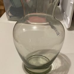 Large Glass Flower Vase Thumbnail