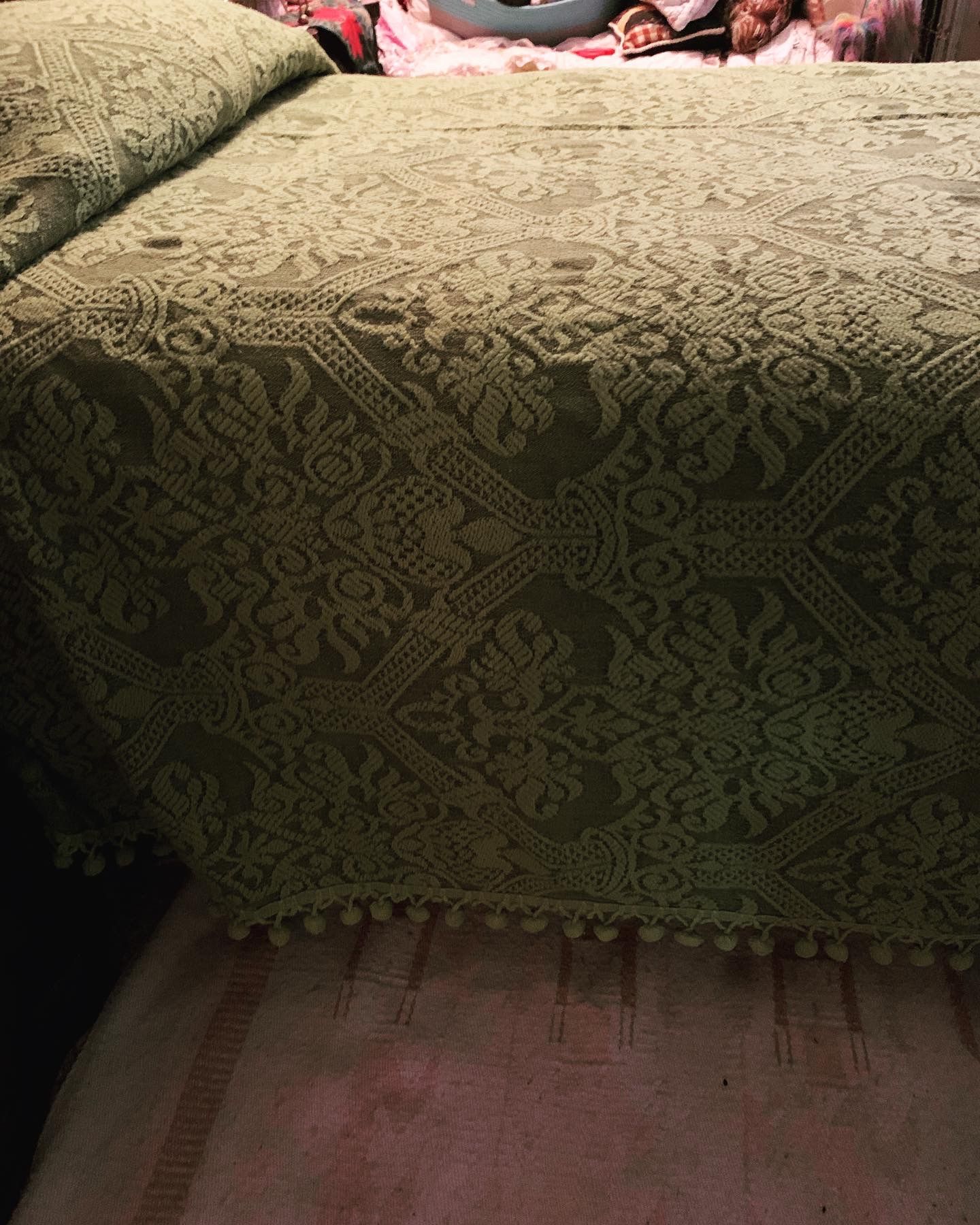 Vintage Mid Century Modern 1960s Chenille Twin Avocado Green Bedspread