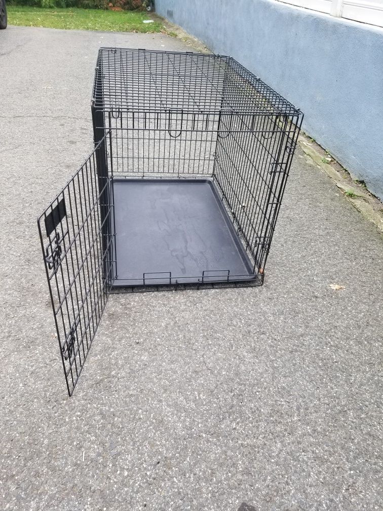 Large dog crate 36X26X24