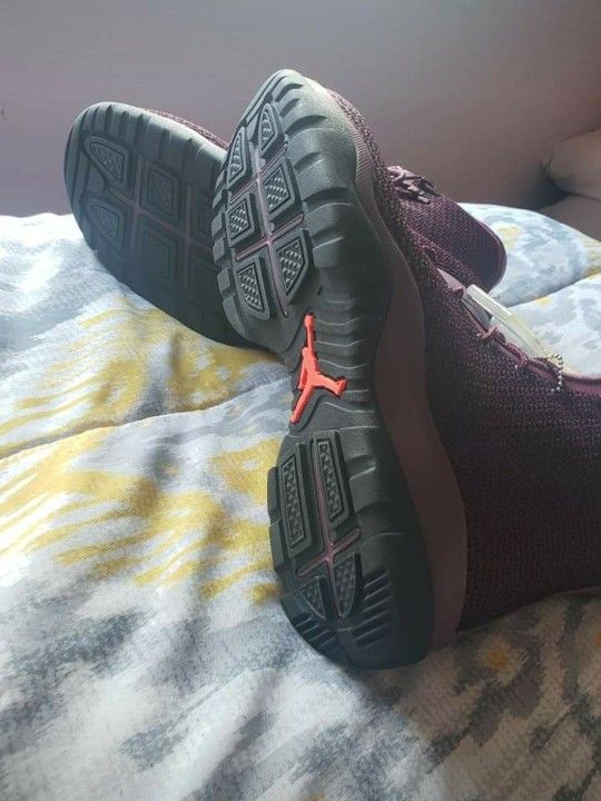 NEW!! Jordan Future Boots