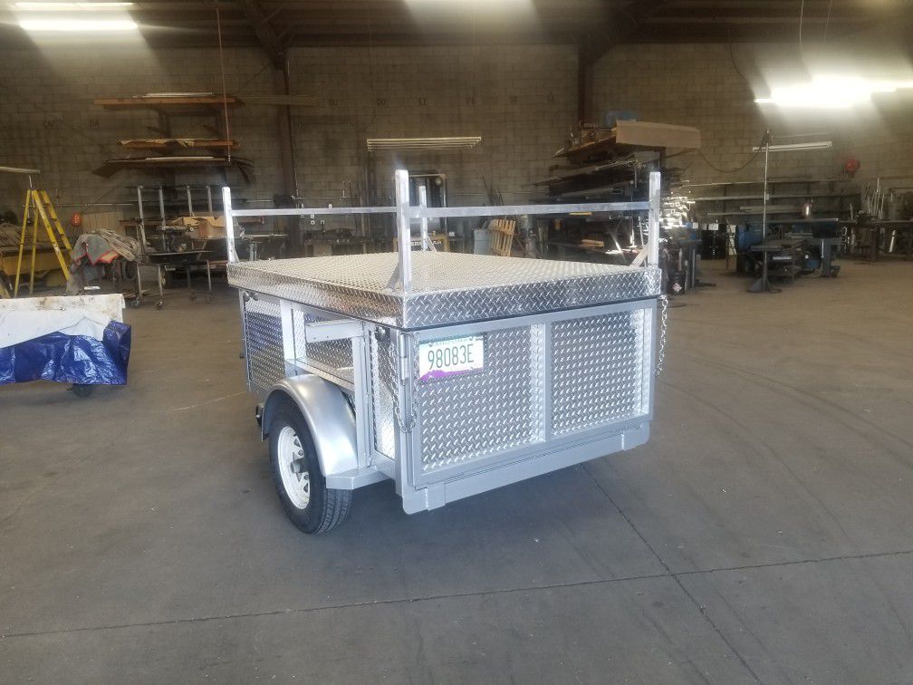 6x4 Foot Custom Silver Camping Trailer With Diamond Plate Aluminum And All LEDlights