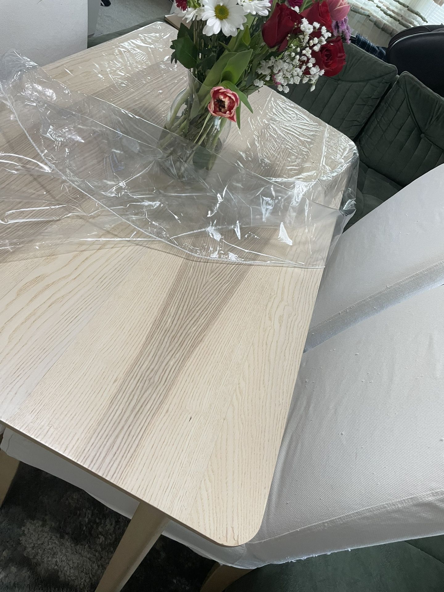 Ikea Dining Room Table With 4 Chairs 