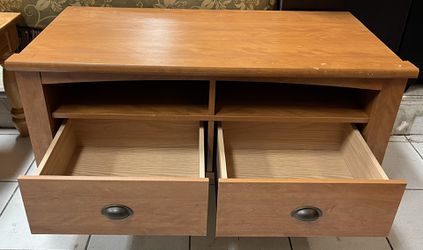 Very Nice Honey Brown TV Stand With Media Storage at Thumbnail