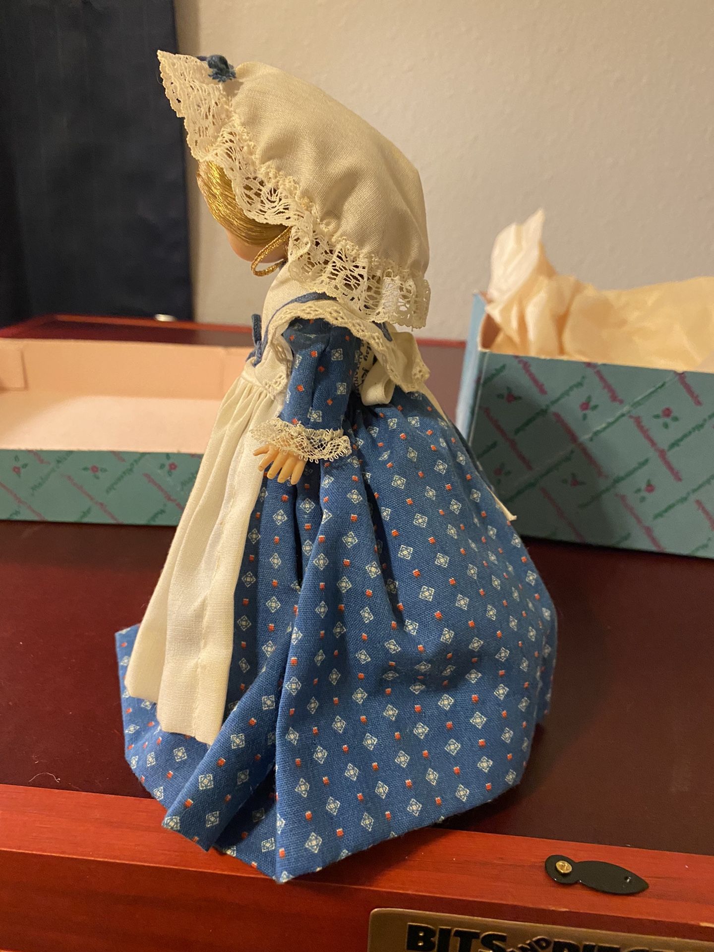 Madame Alexander “Betsy Ross”