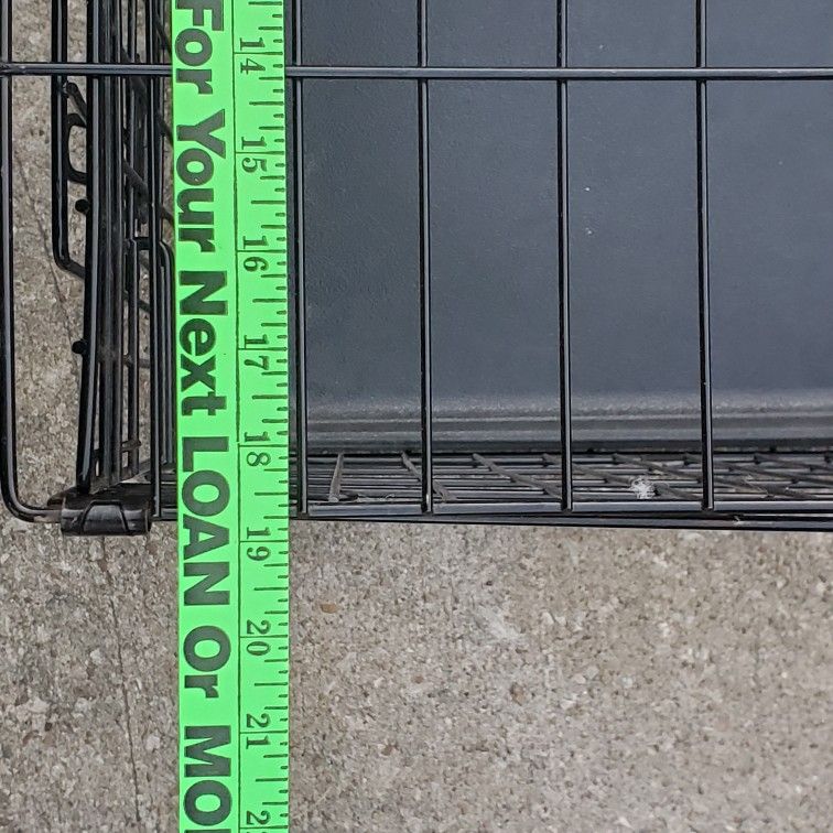 Dog Crate w/ removable pan