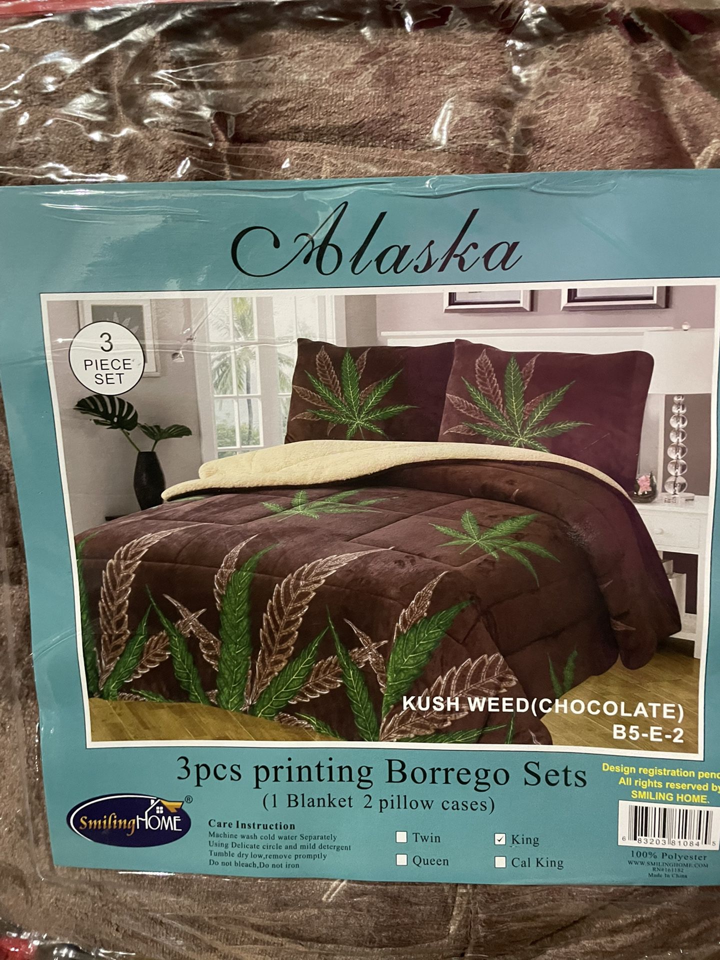 Marijuana 3pc Sherpa Blankets