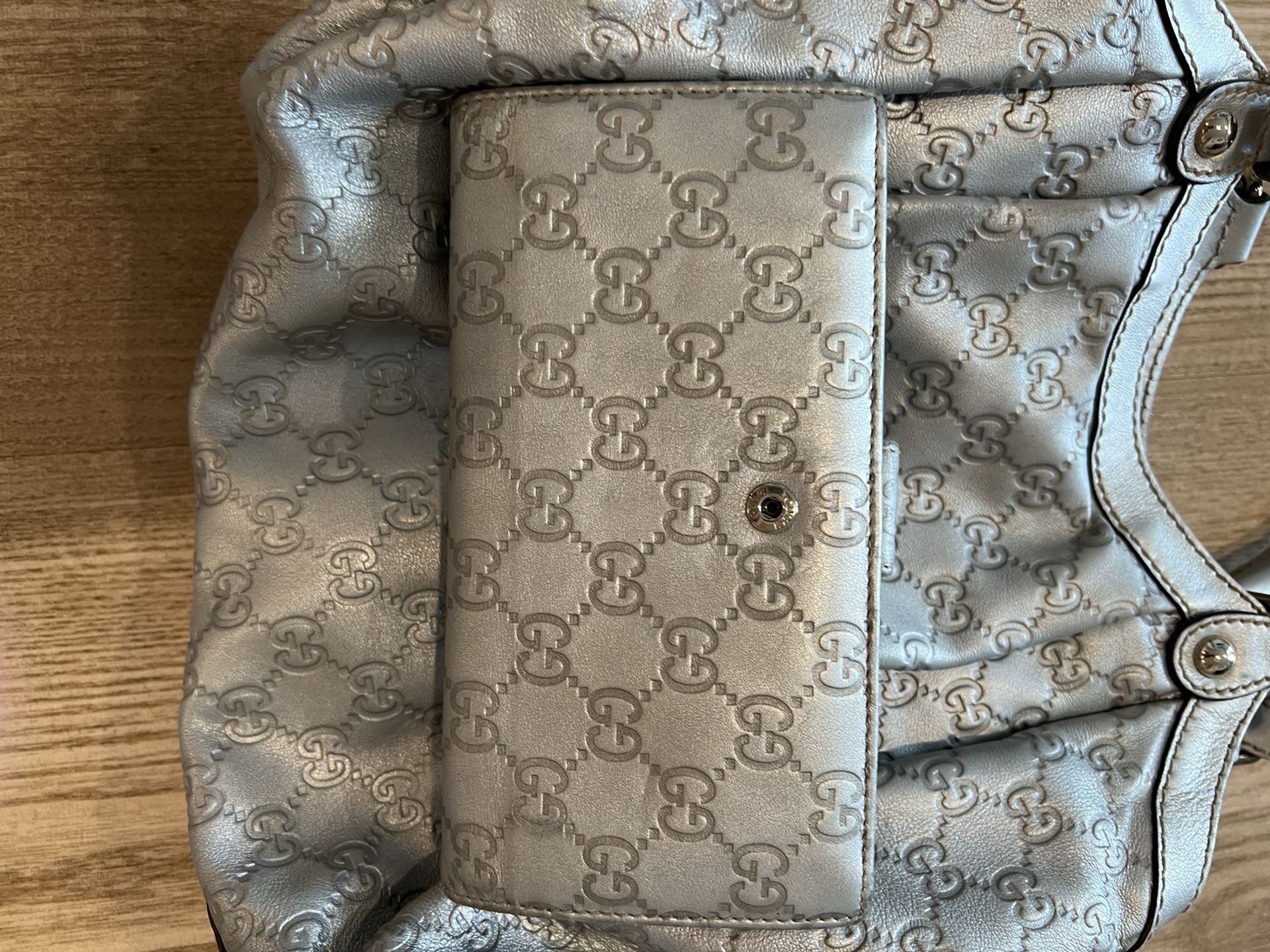 Gucci Bag With Wallet 