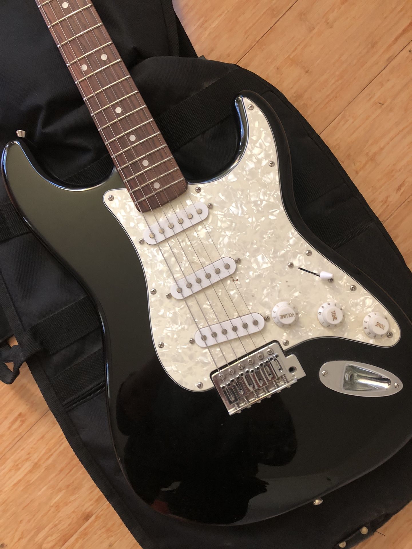 Fender Squire Strat