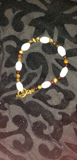 Handmade gemstone bracelets Thumbnail