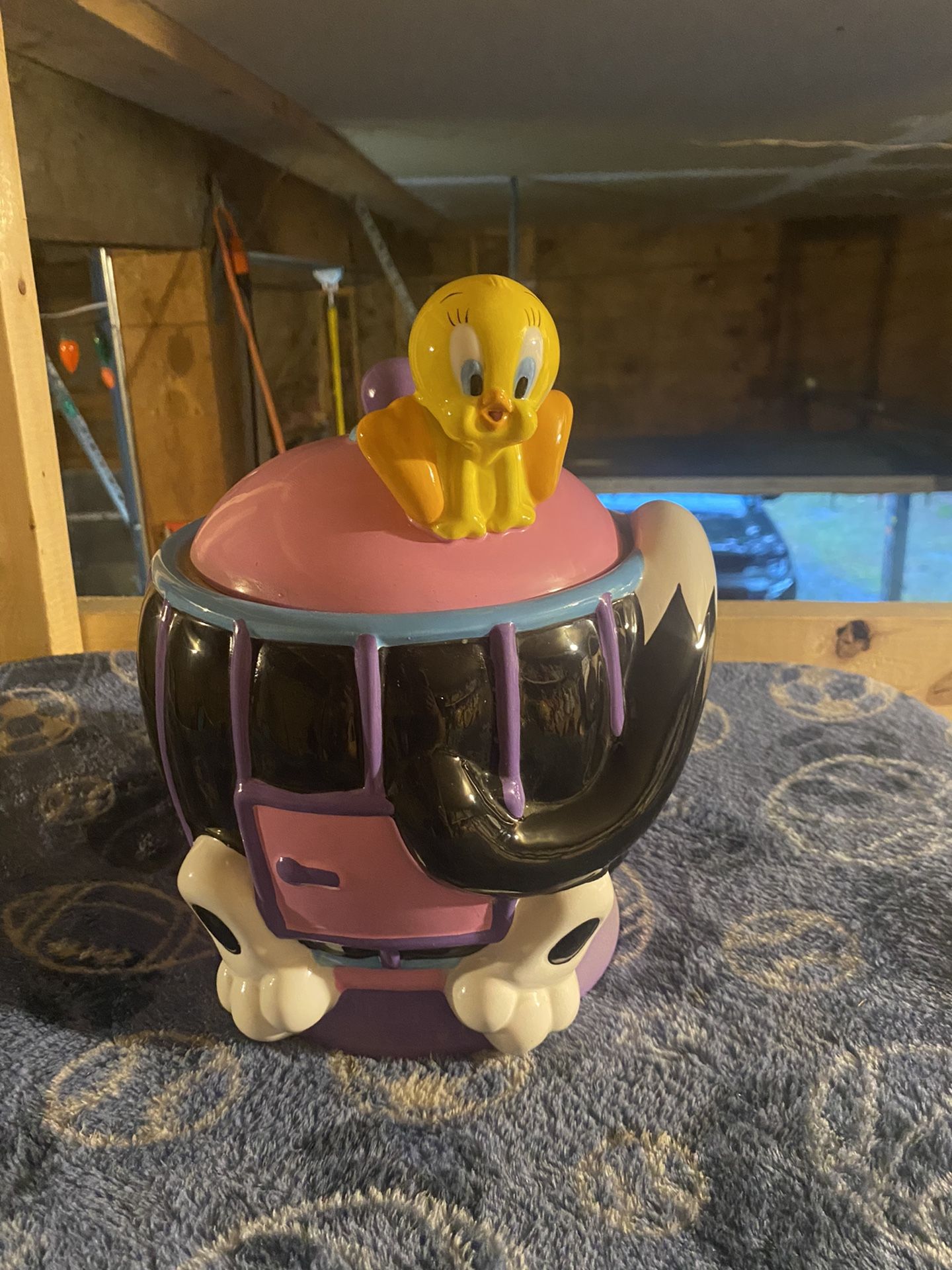 Sylvester and Tweety Bird Cookie Jar 1994 Looney Tunes Bird Cage