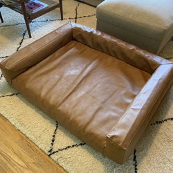 High Quality Leather Dog Bed  Thumbnail