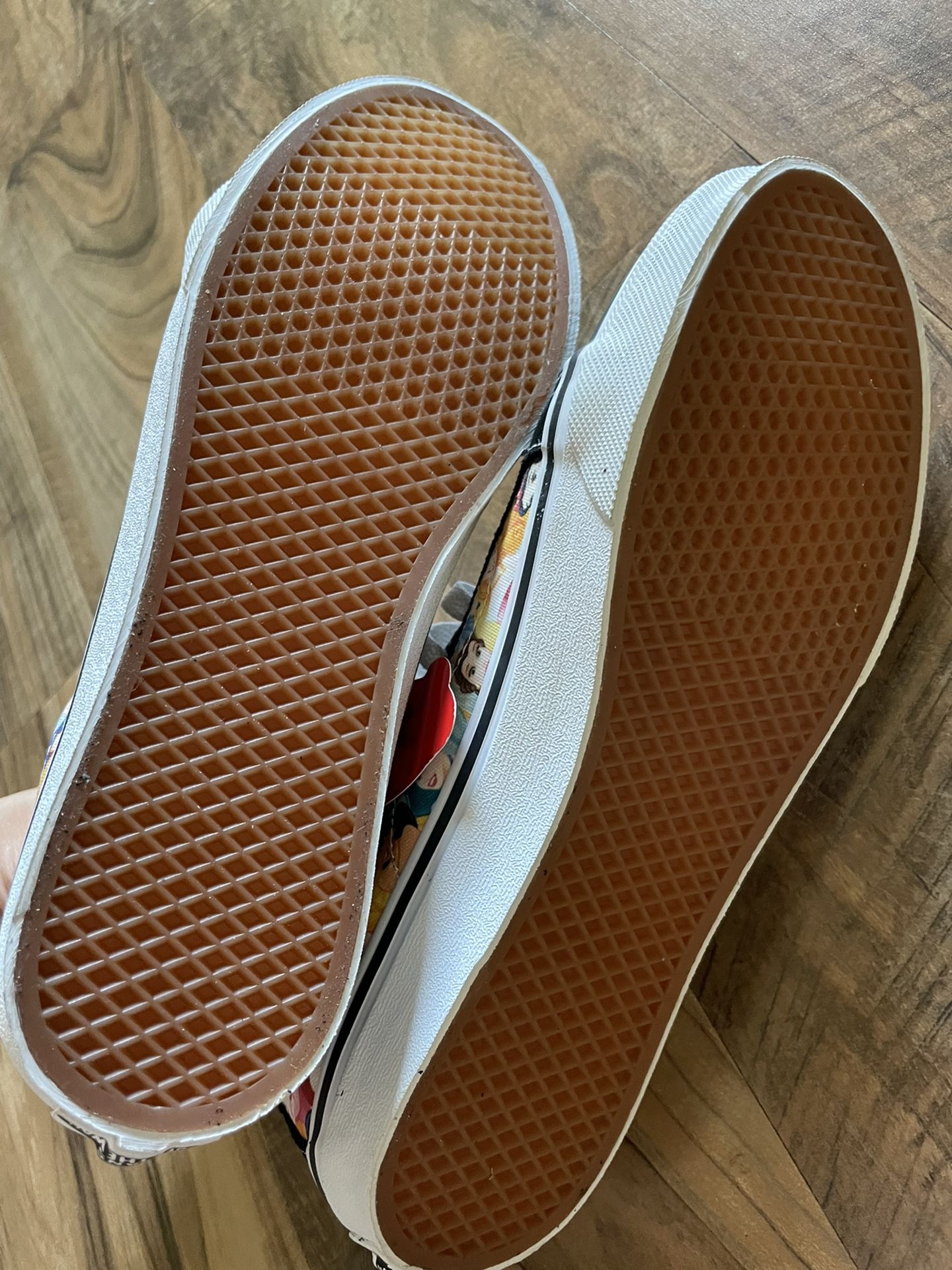New Vans Disney Princess High Tops Size 7.5