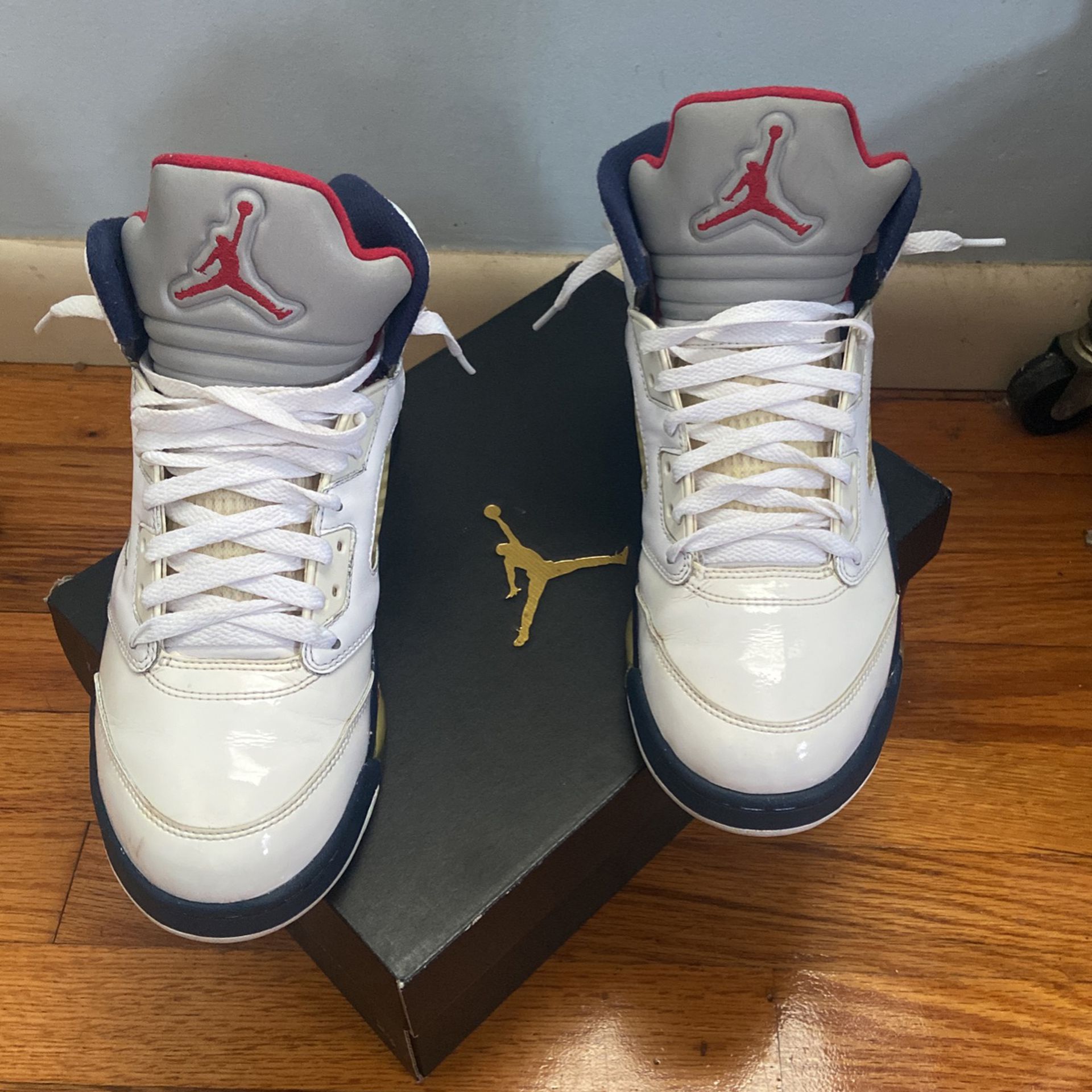 Jordan’s 5s Independence Day Size 8.5