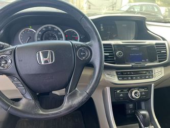 2013 Honda Accord Thumbnail