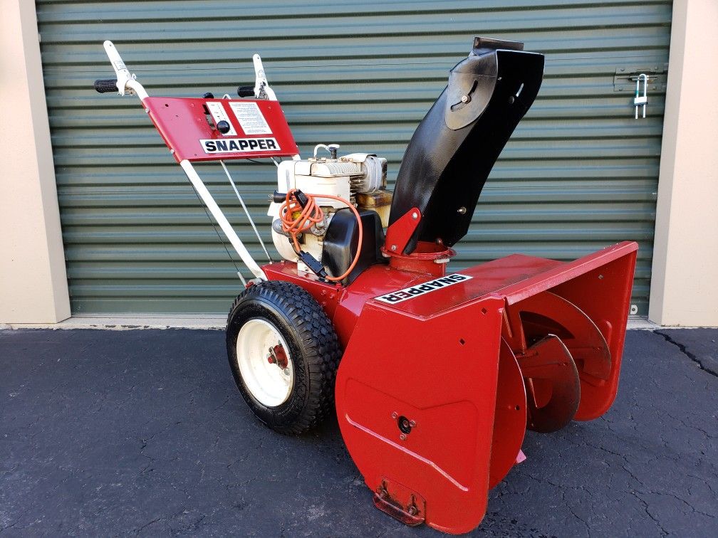 Snapper 2 stage 5hp 26 inch snow blower HEAVY DUTY works great E start