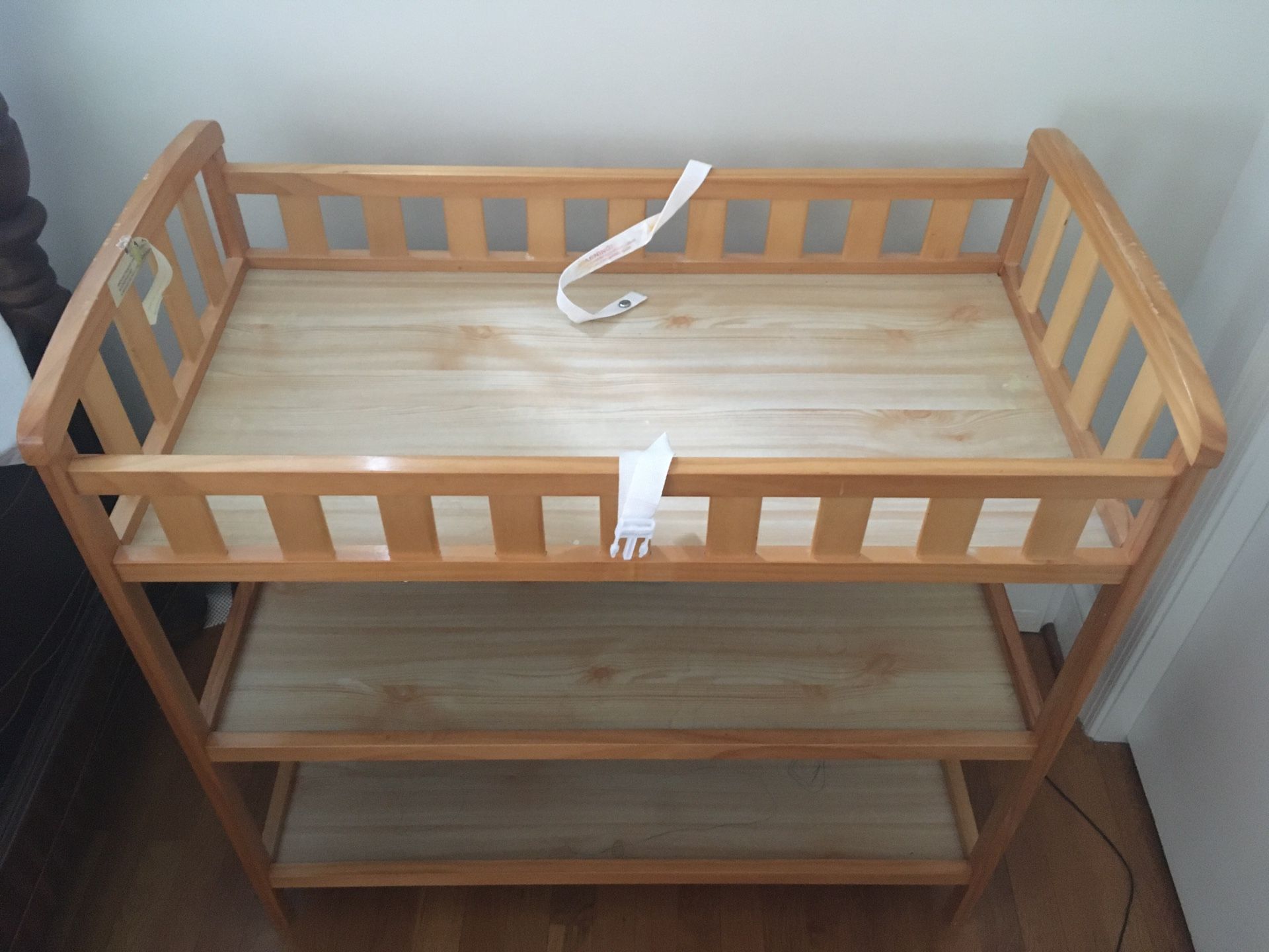 SALE ITEM: Graco Infant/Toddler Bed And Changing Table